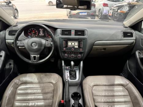 VOLKSWAGEN Jetta 2.0 4P TSI HIGHLINE 200 CV AUTOM�TICO, Foto 3