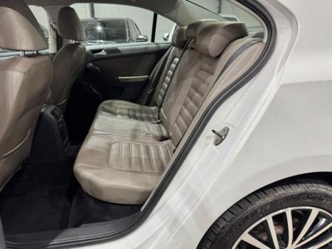 VOLKSWAGEN Jetta 2.0 4P TSI HIGHLINE 200 CV AUTOM�TICO, Foto 6