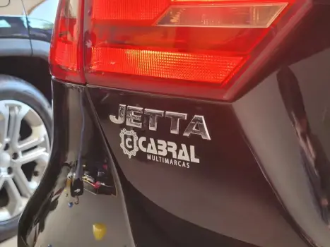VOLKSWAGEN Jetta 2.0 4P FLEX COMFORTLINE TIPTRONIC AUTOM�TICO, Foto 5