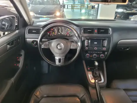 VOLKSWAGEN Jetta 2.0 4P TSI HIGHLINE 211 CV AUTOM�TICO, Foto 11