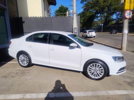 VOLKSWAGEN Jetta 2.0 4P FLEX COMFORTLINE TIPTRONIC AUTOM�TICO, Foto 3