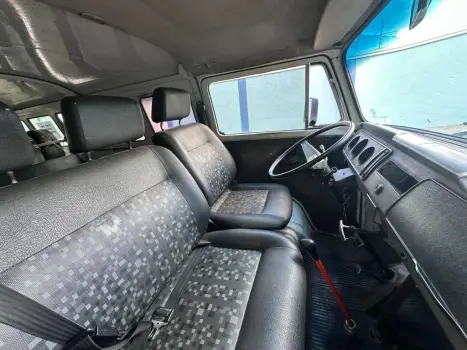 VOLKSWAGEN Kombi 1.6 STD, Foto 14