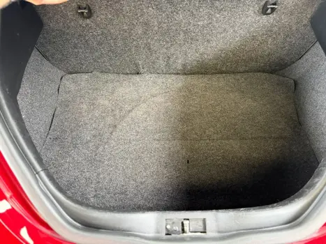 VOLKSWAGEN New Beetle 2.0 MI, Foto 2