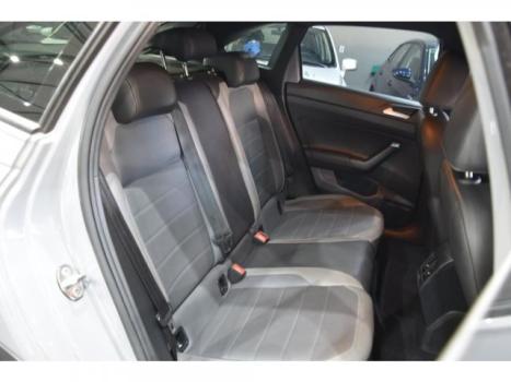 VOLKSWAGEN Nivus 1.0 4P FLEX 200 TSI HIGHLINE TURBO AUTOMTICO, Foto 4