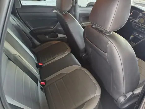 VOLKSWAGEN Nivus 1.0 4P FLEX 200 TSI HIGHLINE TURBO AUTOM�TICO, Foto 12