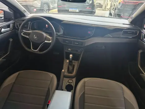 VOLKSWAGEN Nivus 1.0 4P FLEX 200 TSI HIGHLINE TURBO AUTOM�TICO, Foto 13