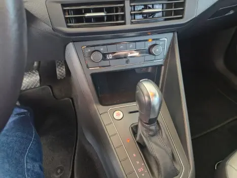 VOLKSWAGEN Nivus 1.0 4P FLEX 200 TSI HIGHLINE TURBO AUTOM�TICO, Foto 20