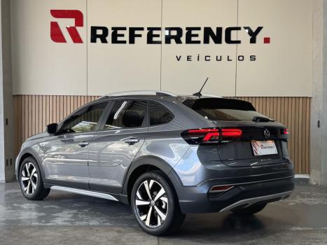 VOLKSWAGEN Nivus 1.0 4P FLEX 200 TSI HIGHLINE TURBO AUTOM�TICO, Foto 2