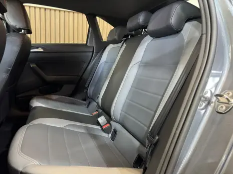 VOLKSWAGEN Nivus 1.0 4P FLEX 200 TSI HIGHLINE TURBO AUTOM�TICO, Foto 20