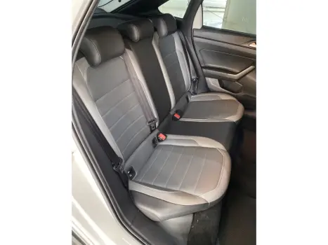 VOLKSWAGEN Nivus 1.0 4P FLEX 200 TSI HIGHLINE TURBO AUTOM�TICO, Foto 10