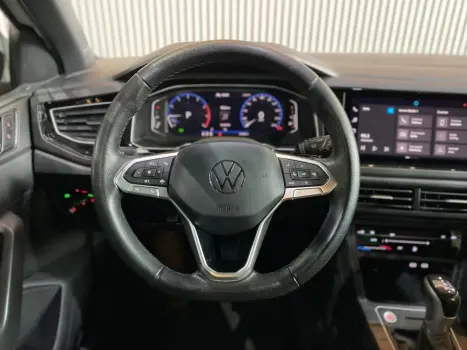 VOLKSWAGEN Nivus 1.0 4P FLEX 200 TSI HIGHLINE TURBO AUTOM�TICO, Foto 13