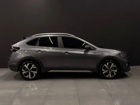 VOLKSWAGEN Nivus 1.0 4P FLEX 200 TSI HIGHLINE TURBO AUTOM�TICO, Foto 9