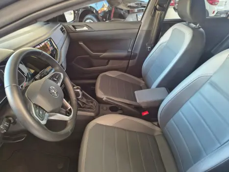 VOLKSWAGEN Nivus 1.0 4P FLEX 200 TSI HIGHLINE TURBO AUTOM�TICO, Foto 18