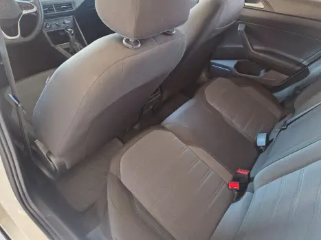 VOLKSWAGEN Nivus 1.0 4P FLEX 200 TSI COMFORTLINE TURBO AUTOM�TICO, Foto 16