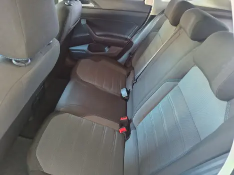 VOLKSWAGEN Nivus 1.0 4P FLEX 200 TSI COMFORTLINE TURBO AUTOM�TICO, Foto 17