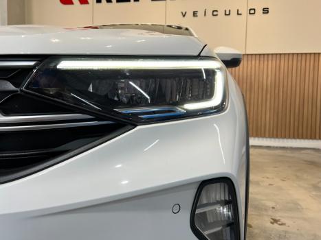 VOLKSWAGEN Nivus 1.0 4P FLEX 200 TSI HIGHLINE TURBO AUTOM�TICO, Foto 6