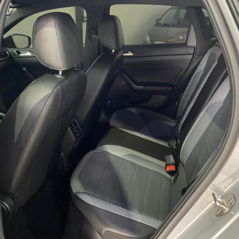 VOLKSWAGEN Nivus 1.0 4P FLEX 200 TSI HIGHLINE TURBO AUTOM�TICO, Foto 11