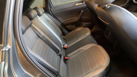 VOLKSWAGEN Nivus 1.0 4P FLEX 200 TSI HIGHLINE TURBO AUTOM�TICO, Foto 4