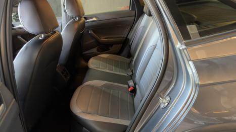 VOLKSWAGEN Nivus 1.0 4P FLEX 200 TSI HIGHLINE TURBO AUTOM�TICO, Foto 9