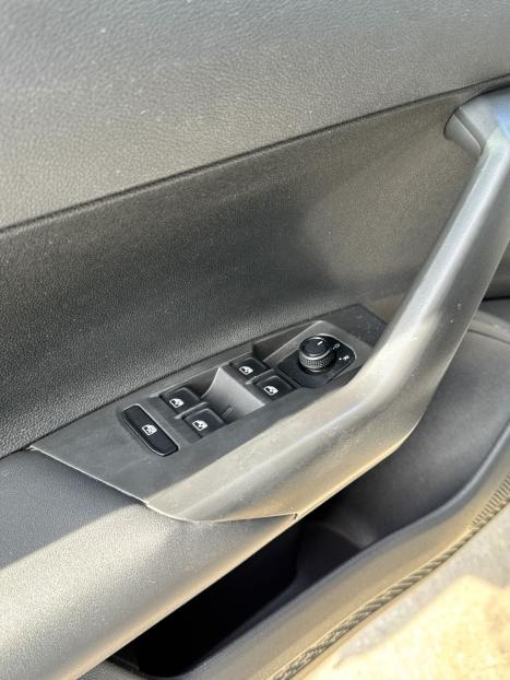 VOLKSWAGEN Nivus 1.0 4P FLEX 200 TSI COMFORTLINE TURBO AUTOMÁTICO, Foto 11