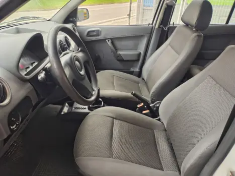 VOLKSWAGEN Parati 1.6, Foto 4