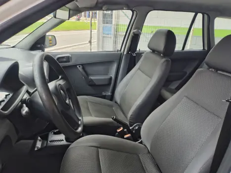 VOLKSWAGEN Parati 1.6, Foto 14