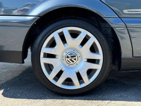 VOLKSWAGEN Passat 2.0 4P GL, Foto 15