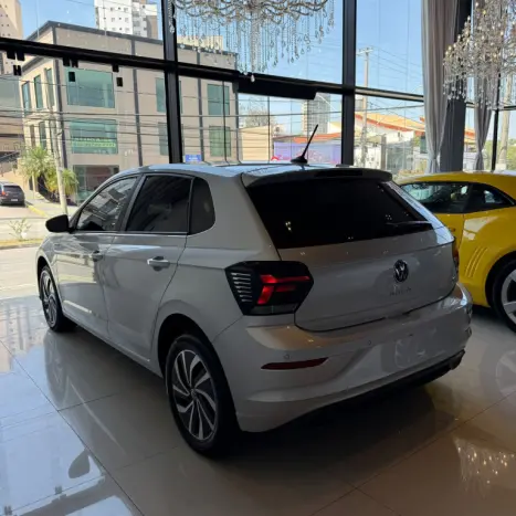 VOLKSWAGEN Polo Hatch 1.0 4P 170 TSI HIGHLINE AUTOMÁTICO, Foto 6 VOLKSWAGEN Polo Hatch 1.0 4P 170 TSI HIGHLINE AUTOMÁTICO, Foto 6