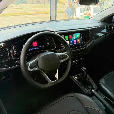 VOLKSWAGEN Polo Hatch 1.0 4P 170 TSI HIGHLINE AUTOMÁTICO, Foto 7 VOLKSWAGEN Polo Hatch 1.0 4P 170 TSI HIGHLINE AUTOMÁTICO, Foto 7