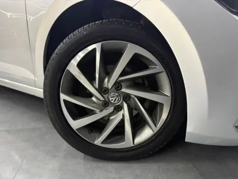 VOLKSWAGEN Polo Hatch 1.0 12V 4P 200 TSI HIGHLINE AUTOMTICO, Foto 2