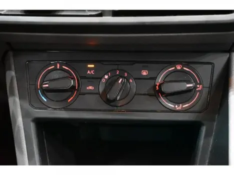 VOLKSWAGEN Polo Hatch 1.0 12V 4P MPI FLEX, Foto 12