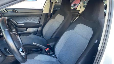 VOLKSWAGEN Polo Hatch , Foto 6