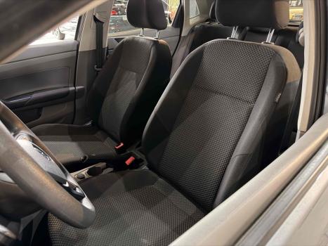 VOLKSWAGEN Polo Hatch 1.6 4P, Foto 13