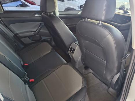 VOLKSWAGEN Polo Hatch 1.0 12V 4P 200 TSI HIGHLINE AUTOM�TICO, Foto 14