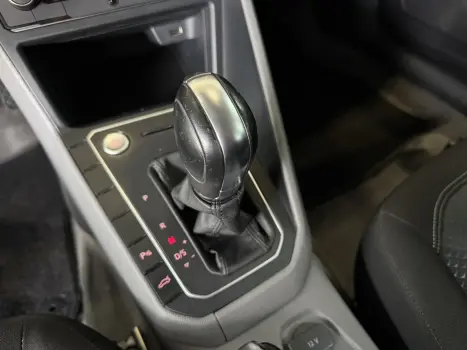 VOLKSWAGEN Polo Hatch 1.0 12V 4P 200 TSI HIGHLINE AUTOM�TICO, Foto 15