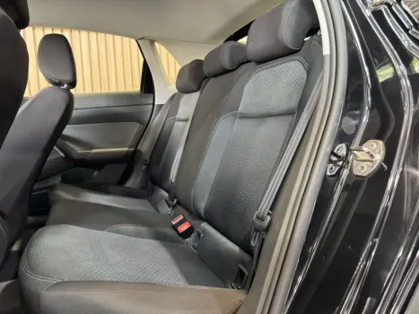 VOLKSWAGEN Polo Hatch 1.0 12V 4P 200 TSI HIGHLINE AUTOM�TICO, Foto 20