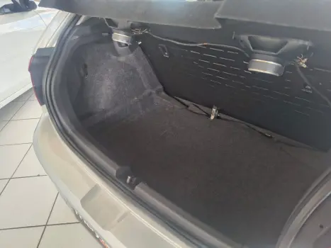 VOLKSWAGEN Polo Hatch 1.0 12V 4P MPI FLEX, Foto 9