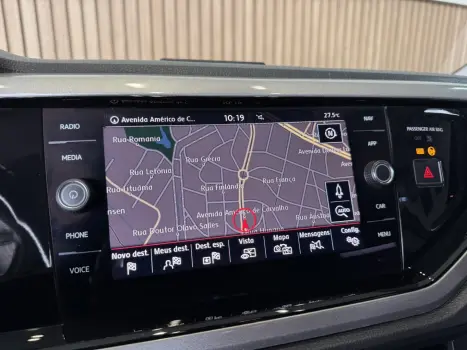 VOLKSWAGEN Polo Hatch 1.0 12V 4P 200 TSI HIGHLINE AUTOM�TICO, Foto 13