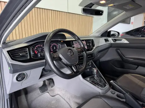 VOLKSWAGEN Polo Hatch 1.0 12V 4P 200 TSI HIGHLINE AUTOM�TICO, Foto 17