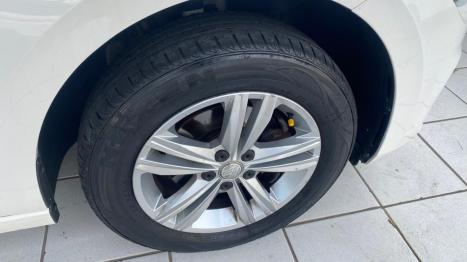 VOLKSWAGEN Polo Hatch 1.0 12V 4P 200 TSI  COMFORTLINE AUTOM�TICO, Foto 16