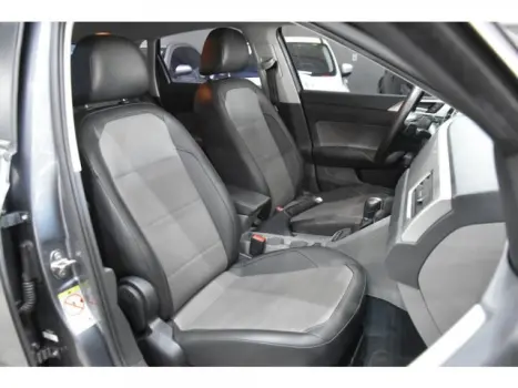 VOLKSWAGEN Polo Hatch 1.0 12V 4P 200 TSI HIGHLINE AUTOM�TICO, Foto 4