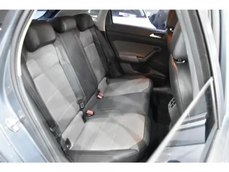 VOLKSWAGEN Polo Hatch 1.0 12V 4P 200 TSI HIGHLINE AUTOM�TICO, Foto 7