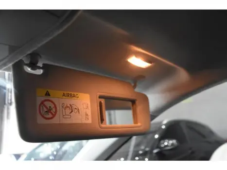 VOLKSWAGEN Polo Hatch 1.0 12V 4P 200 TSI HIGHLINE AUTOM�TICO, Foto 19