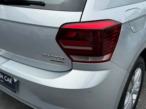 VOLKSWAGEN Polo Hatch 1.0 12V 4P 200 TSI  COMFORTLINE AUTOM�TICO, Foto 8