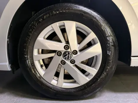 VOLKSWAGEN Polo Hatch 1.0 4P 170 TSI COMFORTLINE AUTOM�TICO, Foto 13