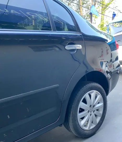 VOLKSWAGEN Polo Sedan 1.6 4P FLEX COMFORTLINE I-MOTION AUTOMATIZADO, Foto 3