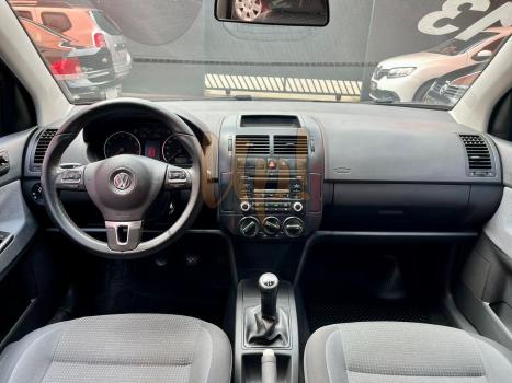 VOLKSWAGEN Polo Sedan 1.6 4P, Foto 16