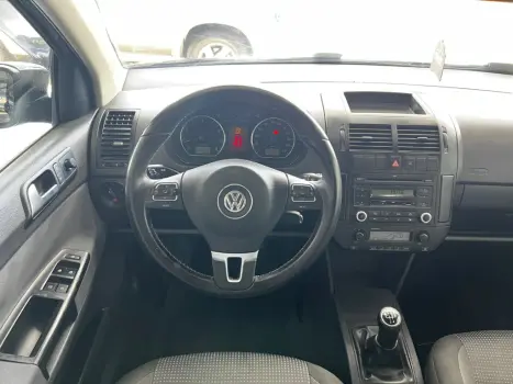 VOLKSWAGEN Polo Sedan 1.6 4P COMFORTLINE FLEX, Foto 5