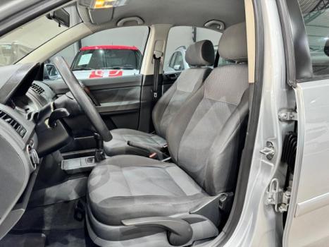 VOLKSWAGEN Polo Sedan 1.6 4P FLEX, Foto 6