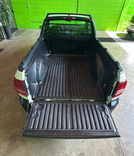 VOLKSWAGEN Saveiro 1.6 G7 CABINE SIMPLES ROBUST FLEX, Foto 9